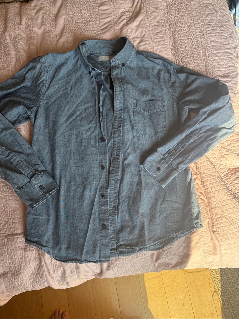 Everlane women's Denim-Look Button-Down Shirt in Washed Blue